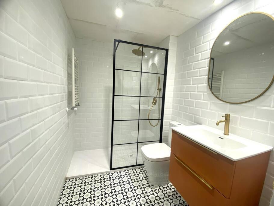 Acogedor Apartamento A 5 Min Del Ave Zaragoza Luaran gambar